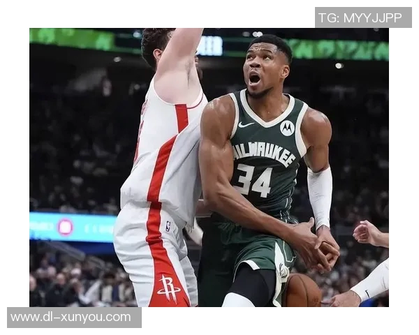 2019年NBA常规赛火箭队对阵雄鹿队精彩回顾与赛后分析